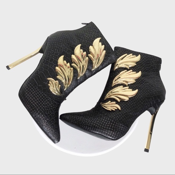 NWOT Ankle boots - Picture 3 of 7